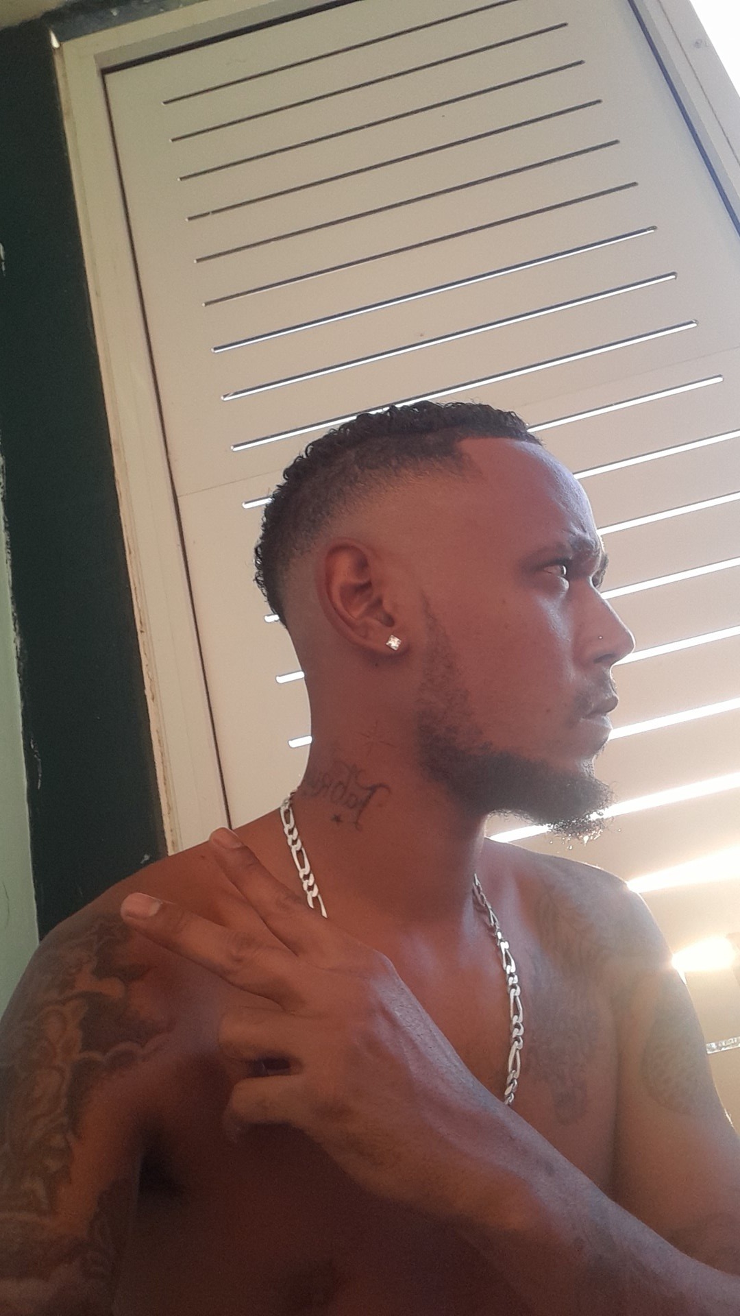 Profil de Dgino, 32 ans, Pute à Bettel