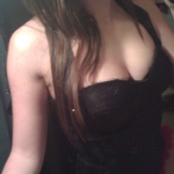 Profil de Zelda, 23 ans, Pute à Blaschette