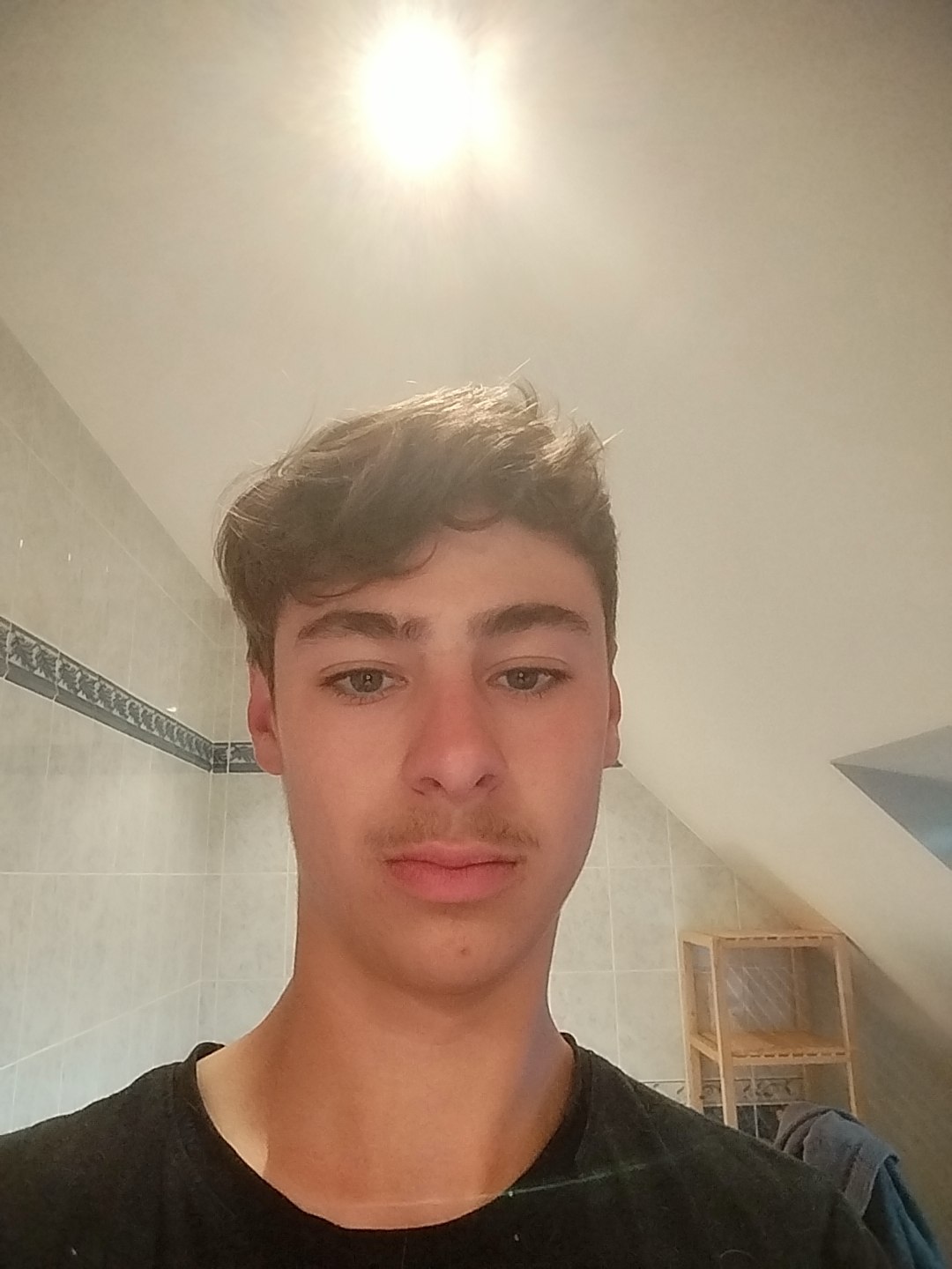 Profil de Rafi, 21 ans, Pute à Brachtenbach