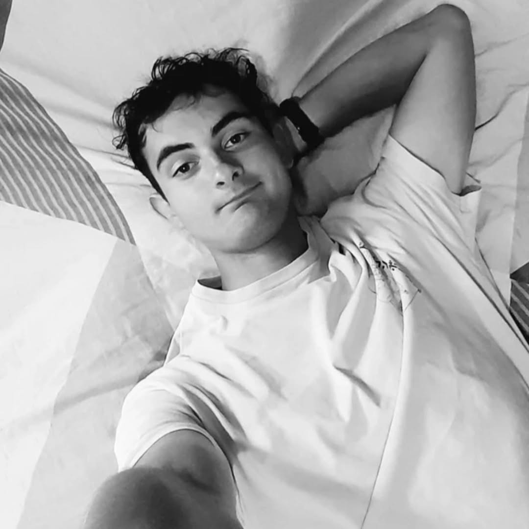 Profil de Ghassan, 19 ans, Pute à Schimpach