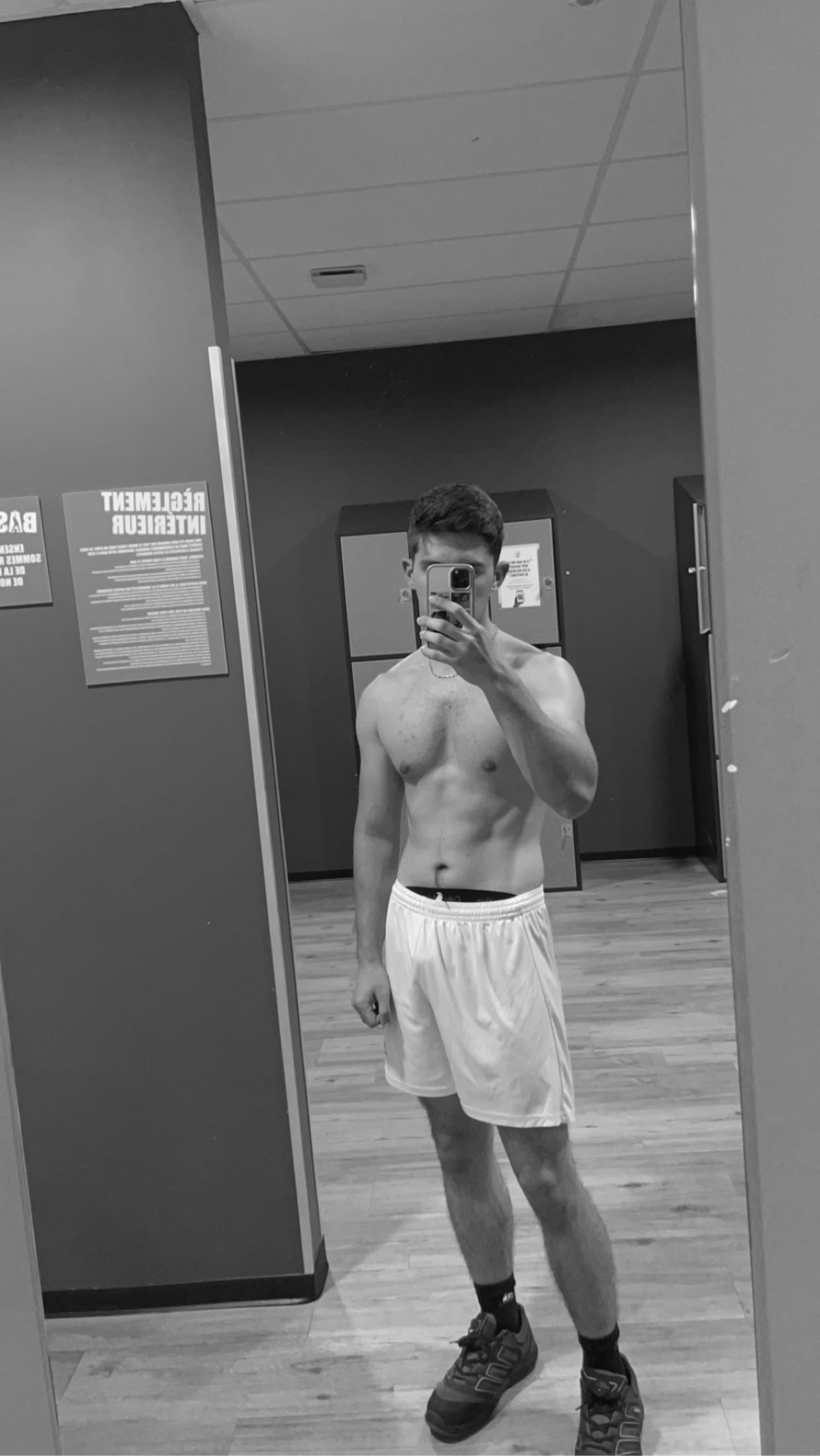 Profil de Zied, 25 ans, Pute à Drauffelt