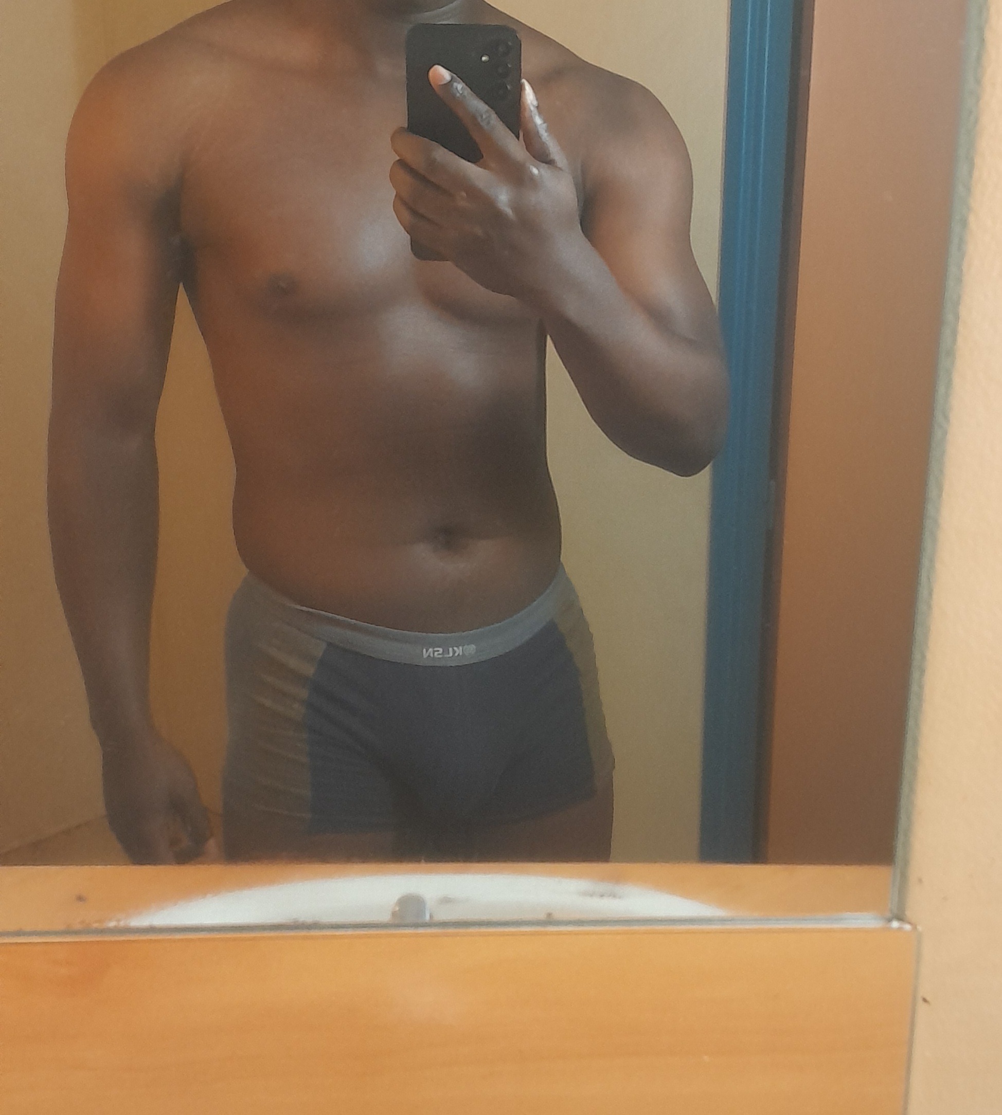 Profil de Walker, 23 ans, Pute à Beringen