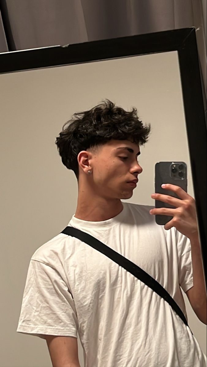 Profil de Liem, 22 ans, Pute à Breidweiler