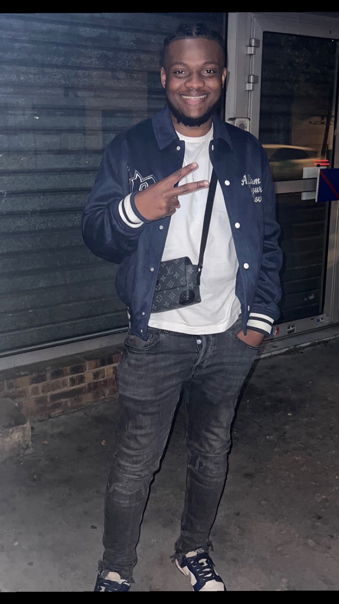 Profil de Yoan, 26 ans, Pute à Dellen