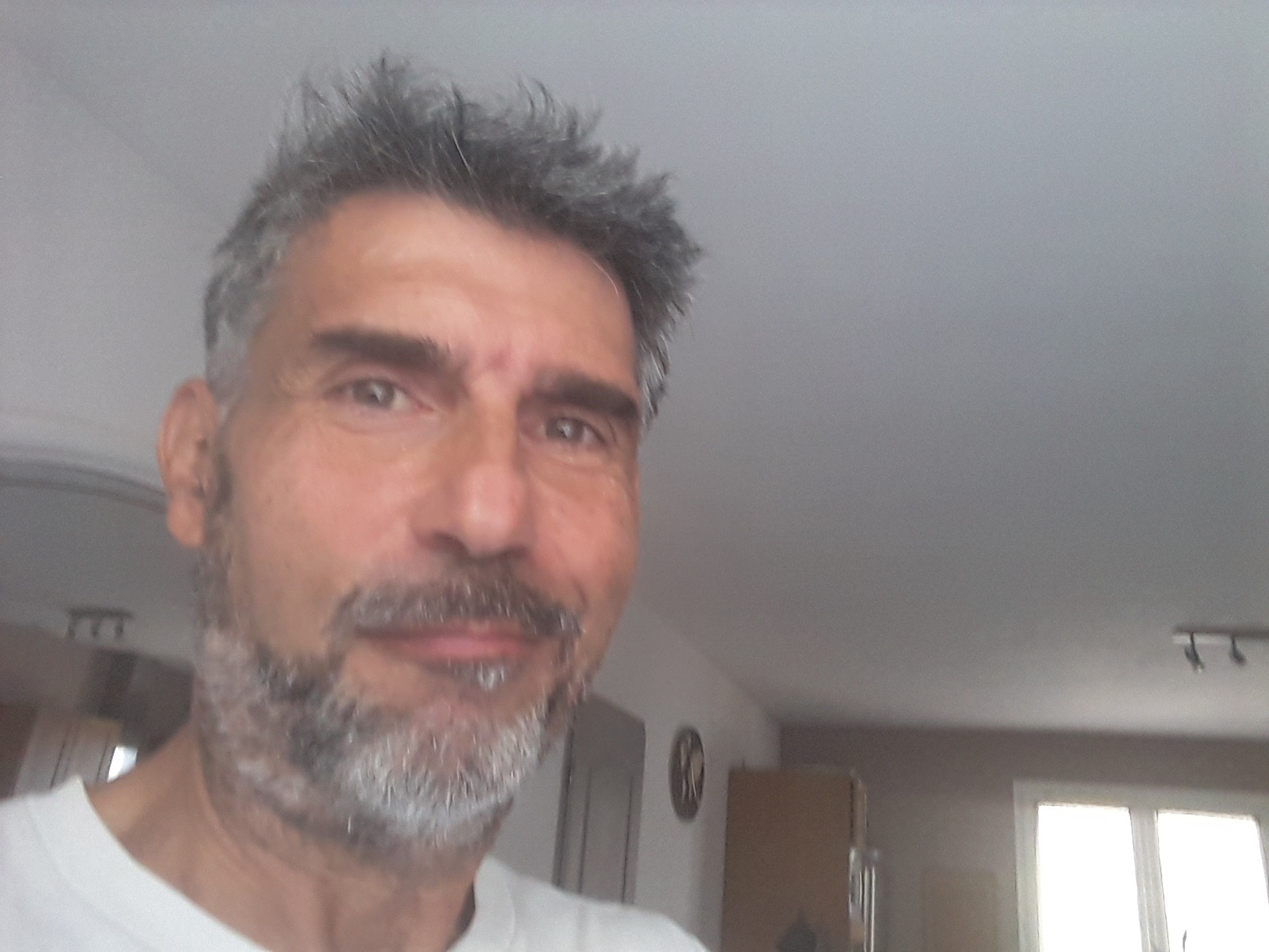 Profil de Nabi, 55 ans, Pute à Maulusmuehle