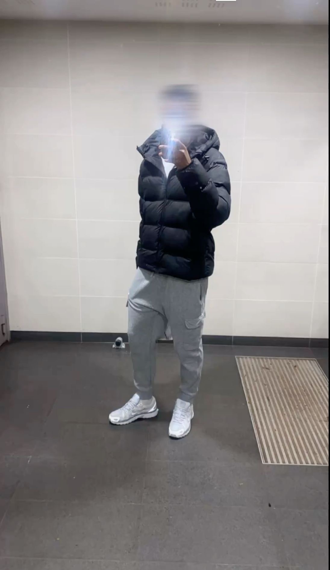 Profil de Damyan, 19 ans, Pute à Hachiville